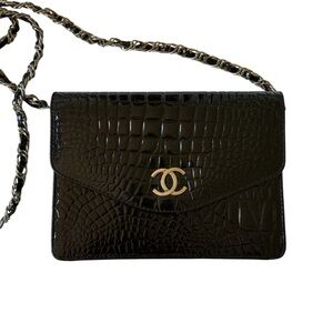 Vintage Chanel Wallet on Chain Black Bag